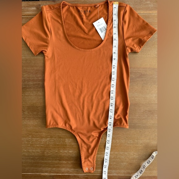 Guess Orange Scoop Neck Short Sleeve Ania Seamless Bodysuit NWT - Picture 6 of 11